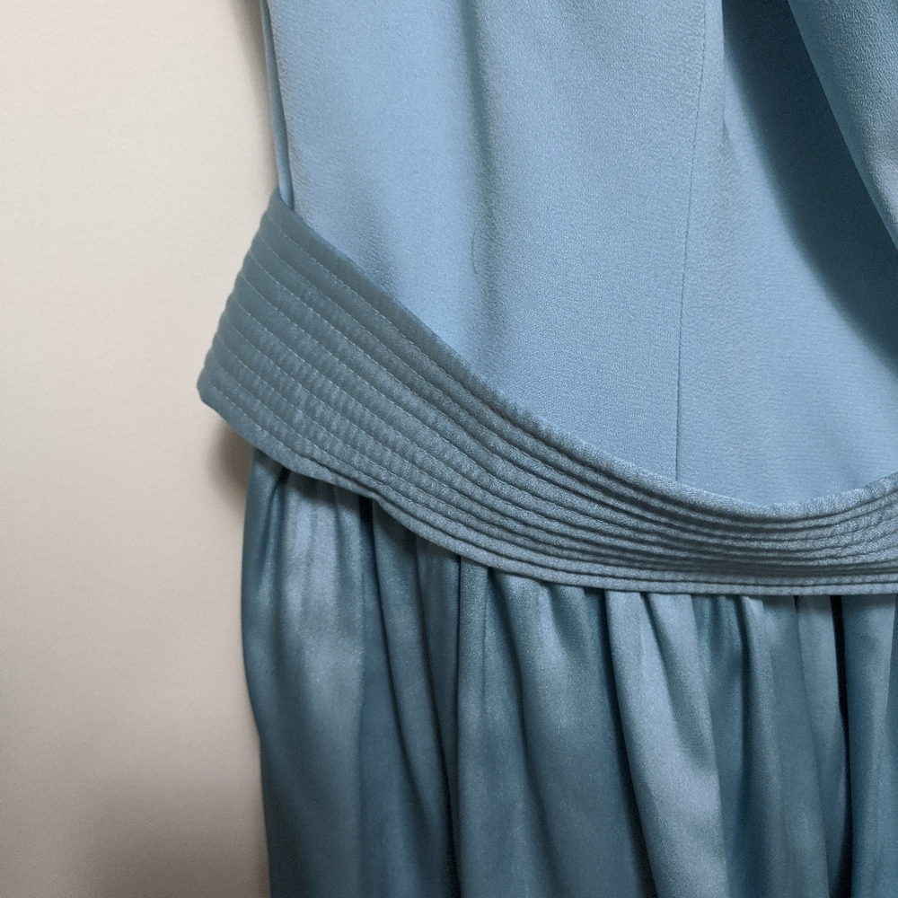 Vera Wang Cocktail Dress